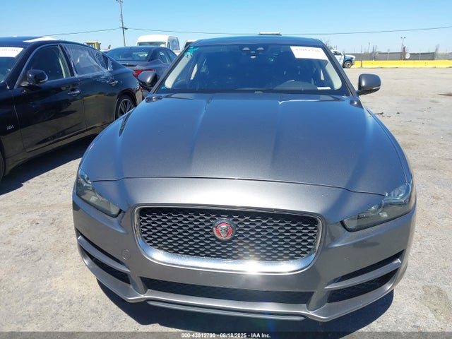 Jaguar gtdi lev2 ulev 2017 SAJAD4BG4HA963940 Image 12