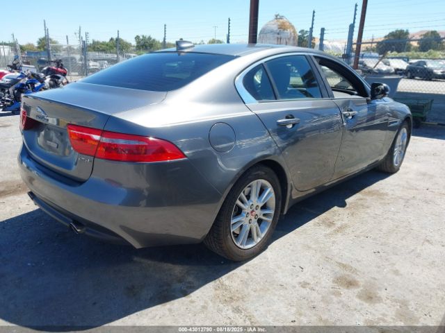 2017 JAGUAR XE SAJAD4BG4HA963940 Photo 3