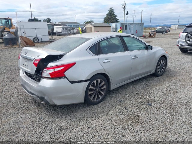 1N4AL3AP6HC188077 Nissan Altima