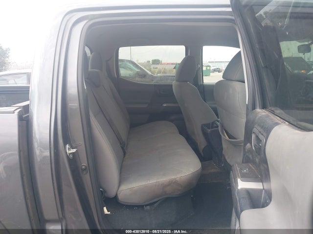5TFAX5GN7LX172813 Toyota 2tr-fe