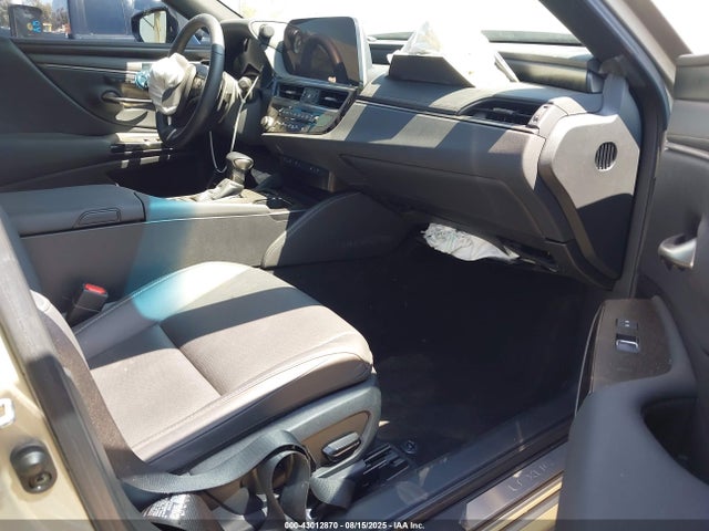 Lexus a25a-fxs, 3nm 2023 58ADA1C14PU030697 Image 5