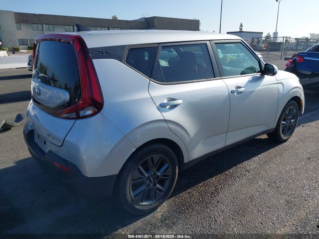 KNDJ33AU6L7733860 KIA mpi nu