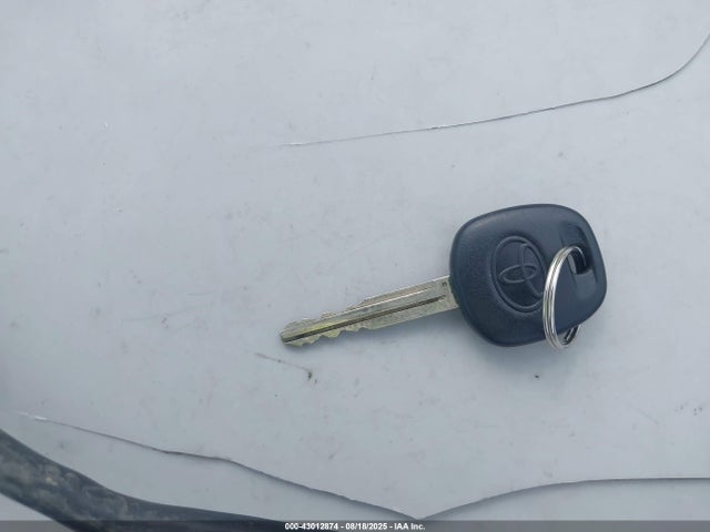 Продаж на аукціоні авто 2006 Toyota Corolla Le, vin: 2T1BR32E46C683215, номер лоту: 43012874