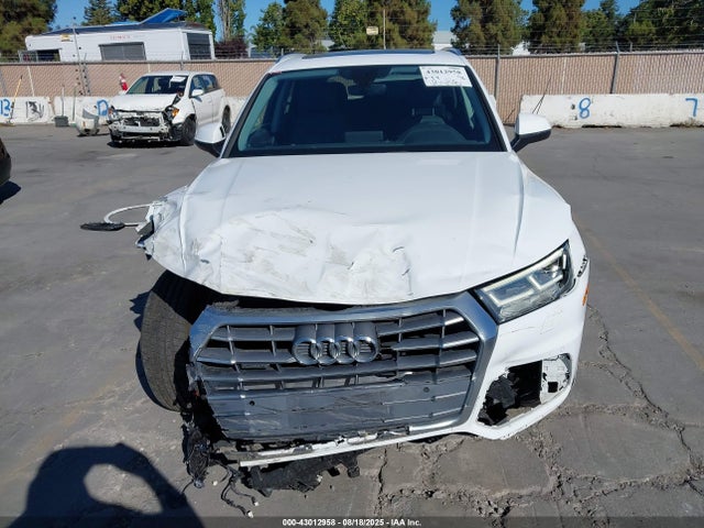 WA1BNAFY9J2124328 Audi Q5