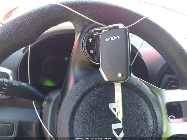 KIA 2024 2024 KNDJ23AU2R7233013 Image 11