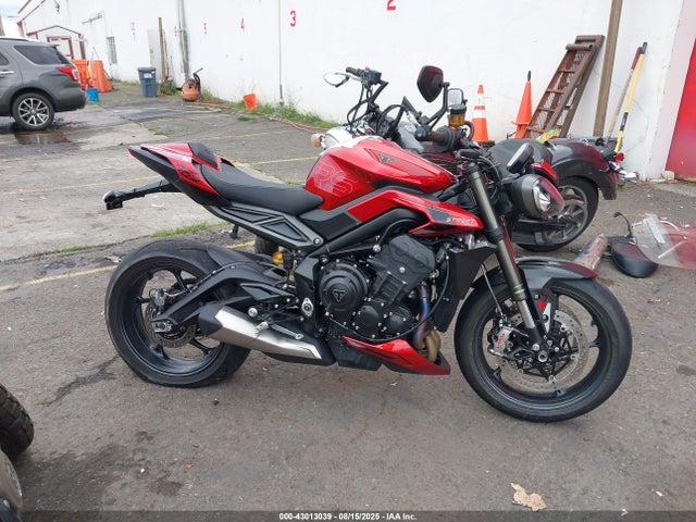Triumph Motorcycle Street Triple 2025 SMTA614K8STCE9944 Image 11