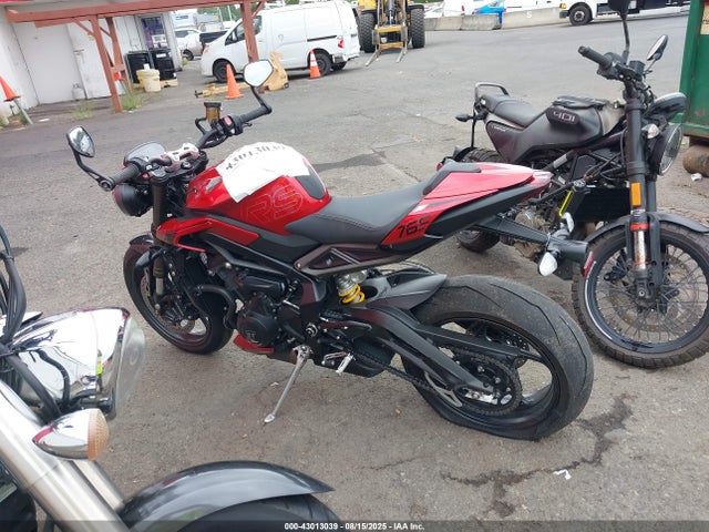 Triumph Motorcycle Street Triple 2025 SMTA614K8STCE9944 Image 12