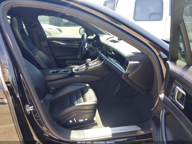 Porsche Panamera 2019 WP0AA2A78KL101278 Image 5