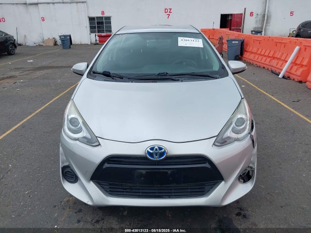 JTDKDTB38F1587024 Toyota 1nz-fxe+1lm