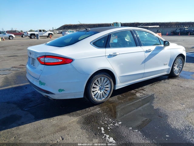 Ford 2015 2015 3FA6P0PU4FR128190 Image 4
