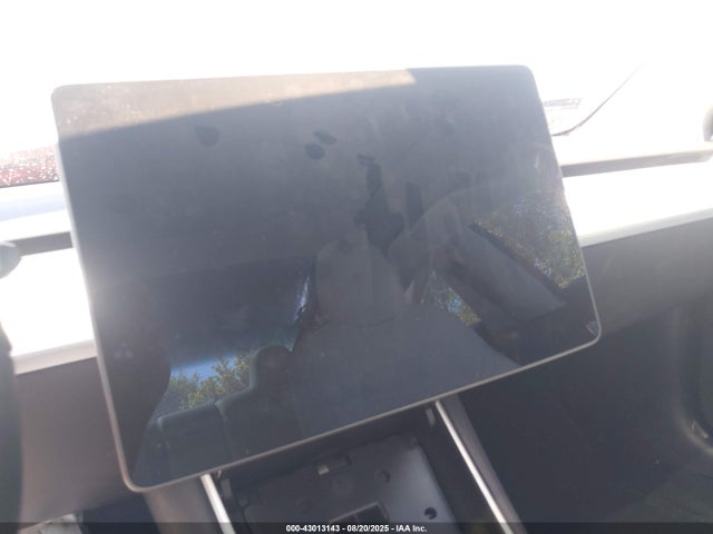 2018 TESLA MODEL 3 5YJ3E1EB9JF086412 Photo 6