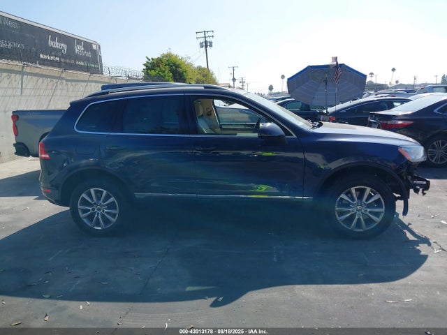 WVGEF9BP0ED008999 Volkswagen Touareg