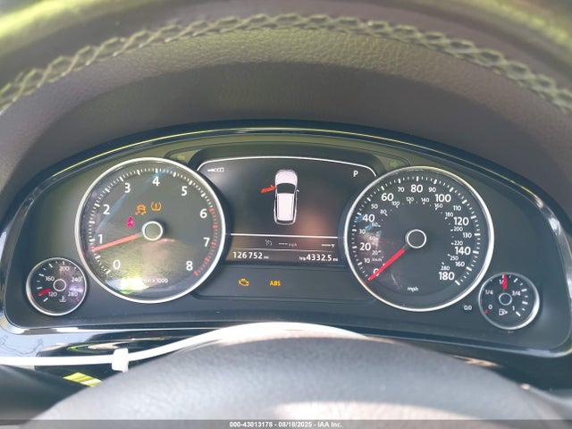 WVGEF9BP0ED008999 Volkswagen Touareg