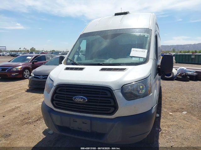 1FTNR3XM1FKA29218 Ford 2015
