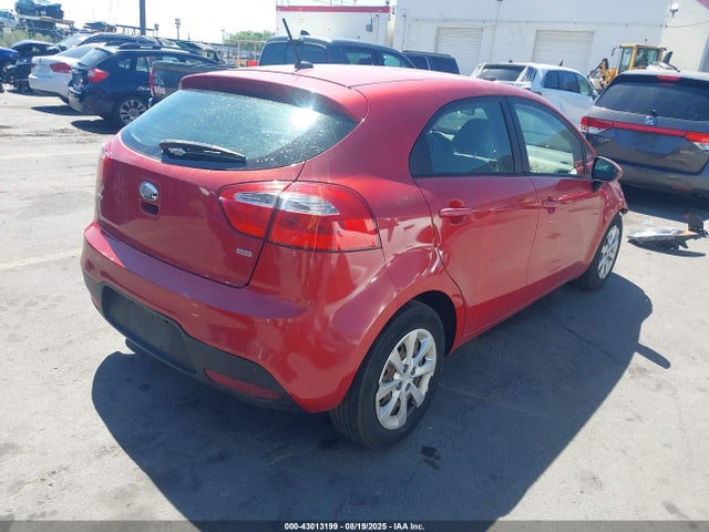 KIA dohc gamma 2014 KNADM5A38E6323063 Image 4