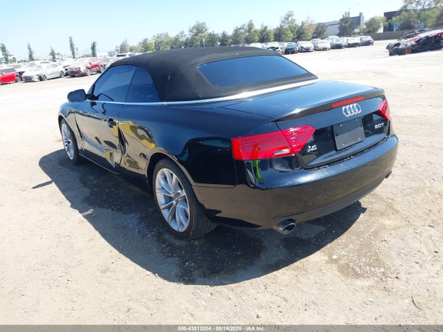 2013 AUDI A5 WAUCFAFH8DN000882 Photo 2