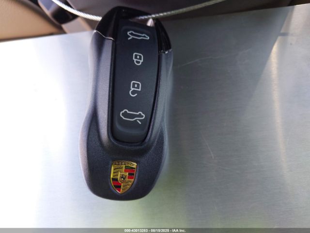 2025 PORSCHE MACAN ELECTRIC WP1AA2XA2SL000364 Photo 10