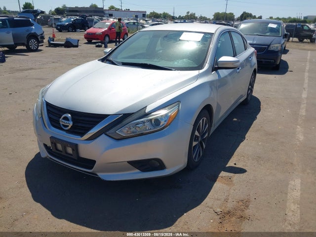 1N4AL3AP2HC161362 Nissan 2017