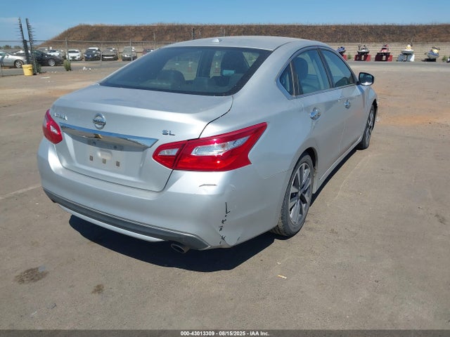 1N4AL3AP2HC161362 Nissan 2017