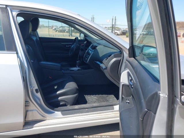 1N4AL3AP2HC161362 Nissan 2017