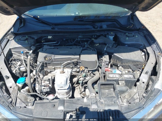 Honda ACCORD LX 2017 1HGCR2F36HA082355 Image 10