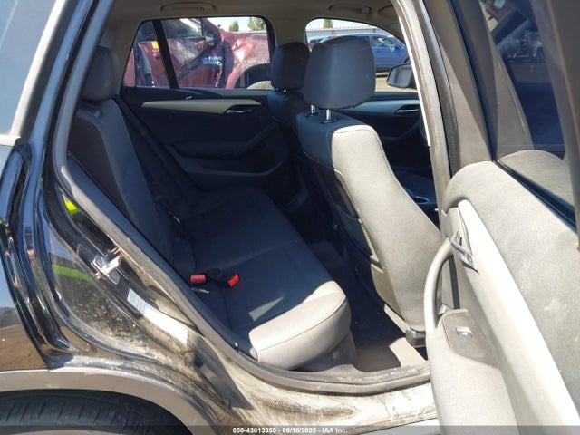 BMW X1 2015 WBAVL1C57FVY25892 Image 8