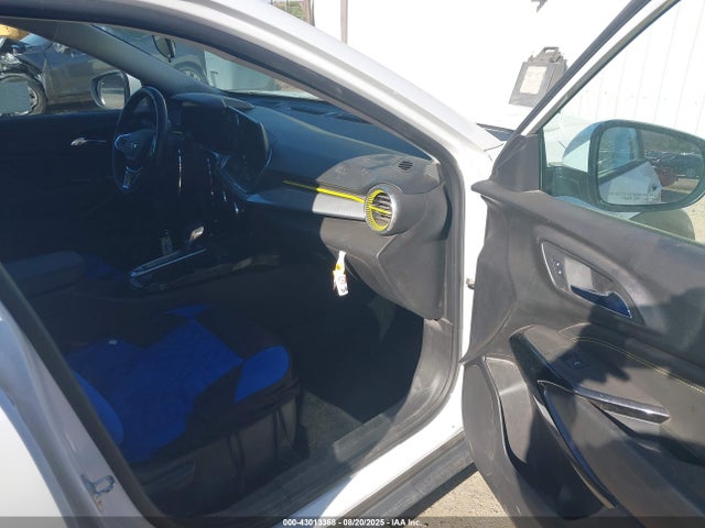 KL77LHE28RC155161 Chevrolet lih