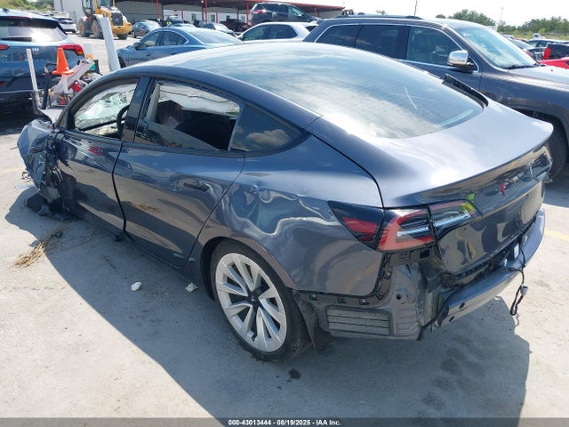 2023 TESLA MODEL 3 5YJ3E1EA6PF434733 Photo 2