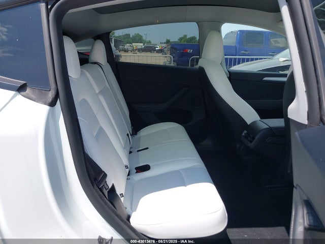 2025 TESLA MODEL Y 7SAYGDED5SA349807 Photo 7
