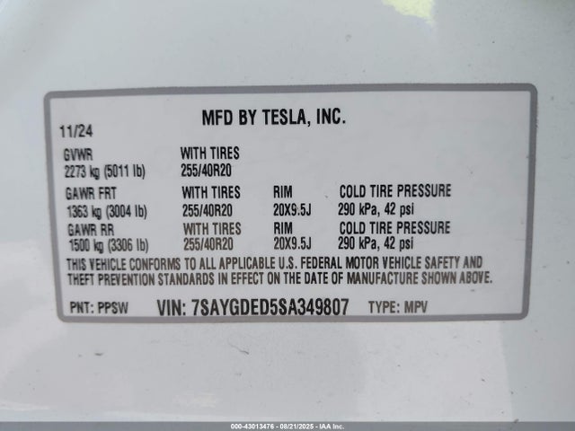 2025 TESLA MODEL Y 7SAYGDED5SA349807 Photo 8