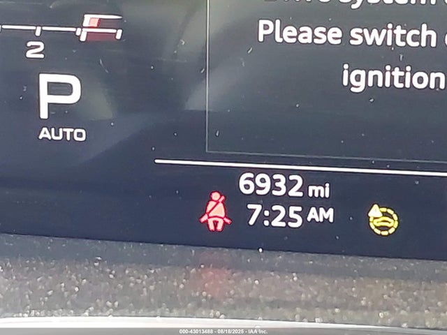 Audi 45 tfsi 2023 WA1EECF3XP1031491 Image 15