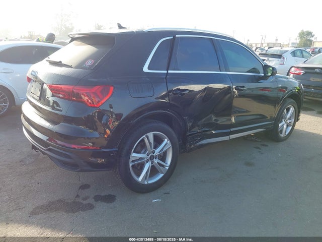 2023 AUDI Q3 WA1EECF3XP1031491 Photo 3