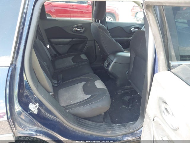 1C4PJLCBXEW158702 Jeep Cherokee