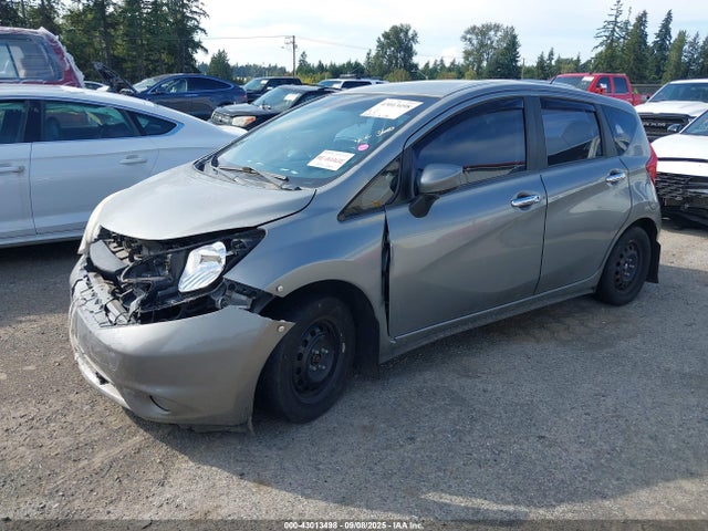 Nissan VERSA NOTE 2015 3N1CE2CP3FL421583 Image 2