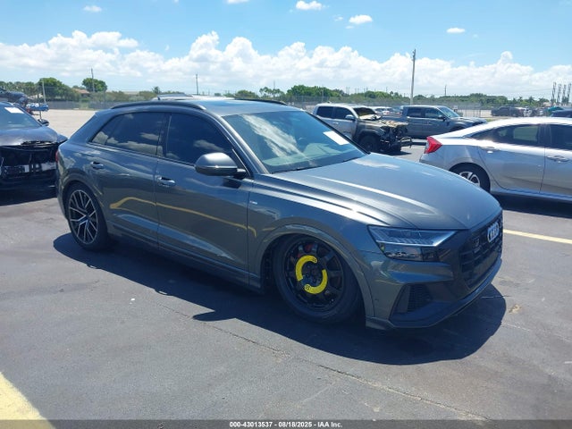 2023 AUDI Q8 WA1FVBF1XPD041272 Photo 0