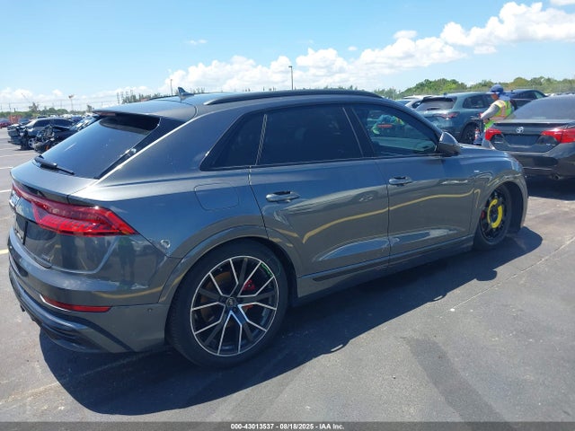 2023 AUDI Q8 WA1FVBF1XPD041272 Photo 3