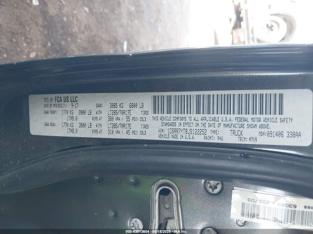RAM 1500 2018 1C6RR7YT8JS122252 Image 9