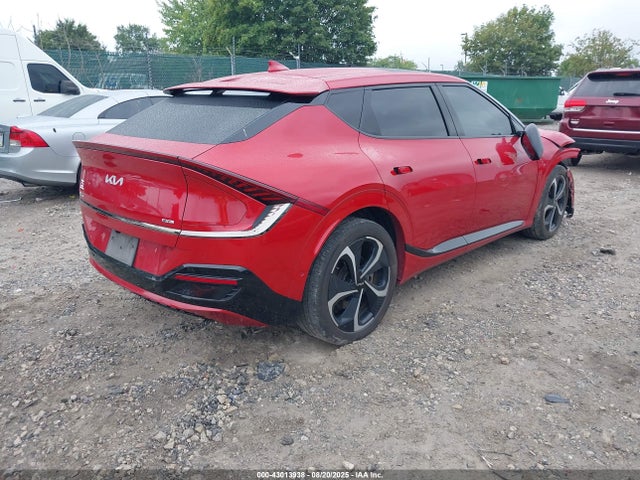 KIA 2022 2022 KNDC4DLC7N5066912 Image 4