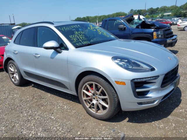2017 PORSCHE MACAN WP1AG2A52HLB56068 Photo 0