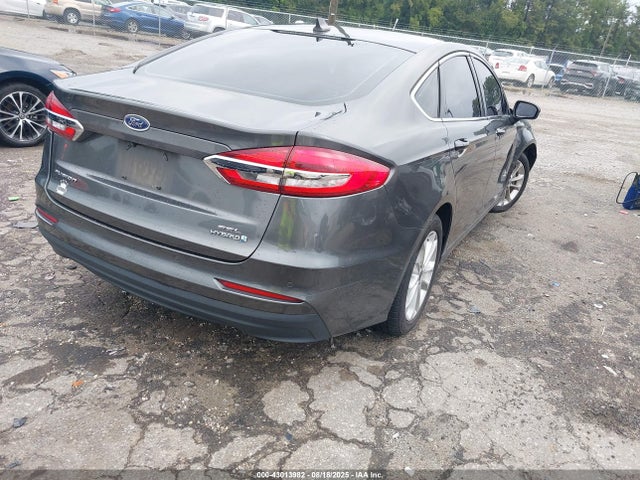3FA6P0MU0KR189552 Ford 2019