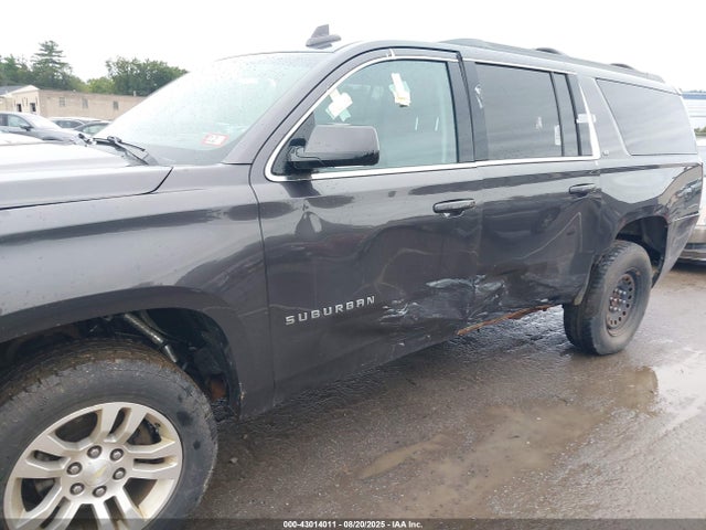 2018 Chevrolet Suburban Lt მანქანა იყიდება აუქციონზე, vin: 1GNSKHKC3JR162394, აუქციონის ნომერი: 43014011