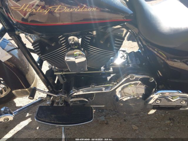 2011 HARLEY-DAVIDSON FLHR 1HD1FB41XBB660781 Photo 8