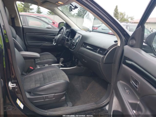 2019 MITSUBISHI OUTLANDER JA4AZ3A37KZ044364 Photo 4