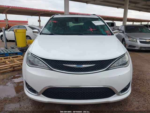 2C4RC1GG0JR185438 Chrysler Pacifica