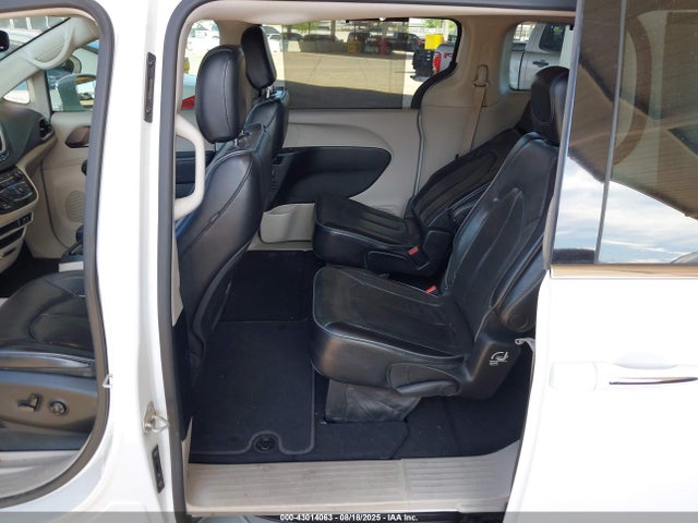 2C4RC1GG0JR185438 Chrysler Pacifica