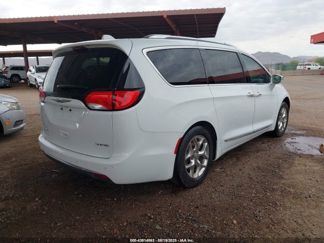 2C4RC1GG0JR185438 Chrysler Pacifica