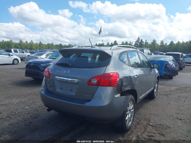 Nissan Rogue Select 2014 JN8AS5MV4EW714983 Image 4