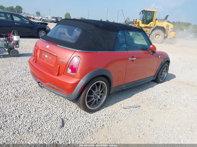 2006 MINI COOPER S WMWRH33516TF88748 Photo 3
