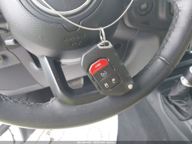 2023 JEEP WRANGLER 4XE 1C4JJXN68PW591824 Photo 10