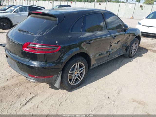 2018 PORSCHE MACAN WP1AA2A51JLB13607 Photo 3
